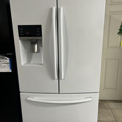 Refrigerator Samsung 36”