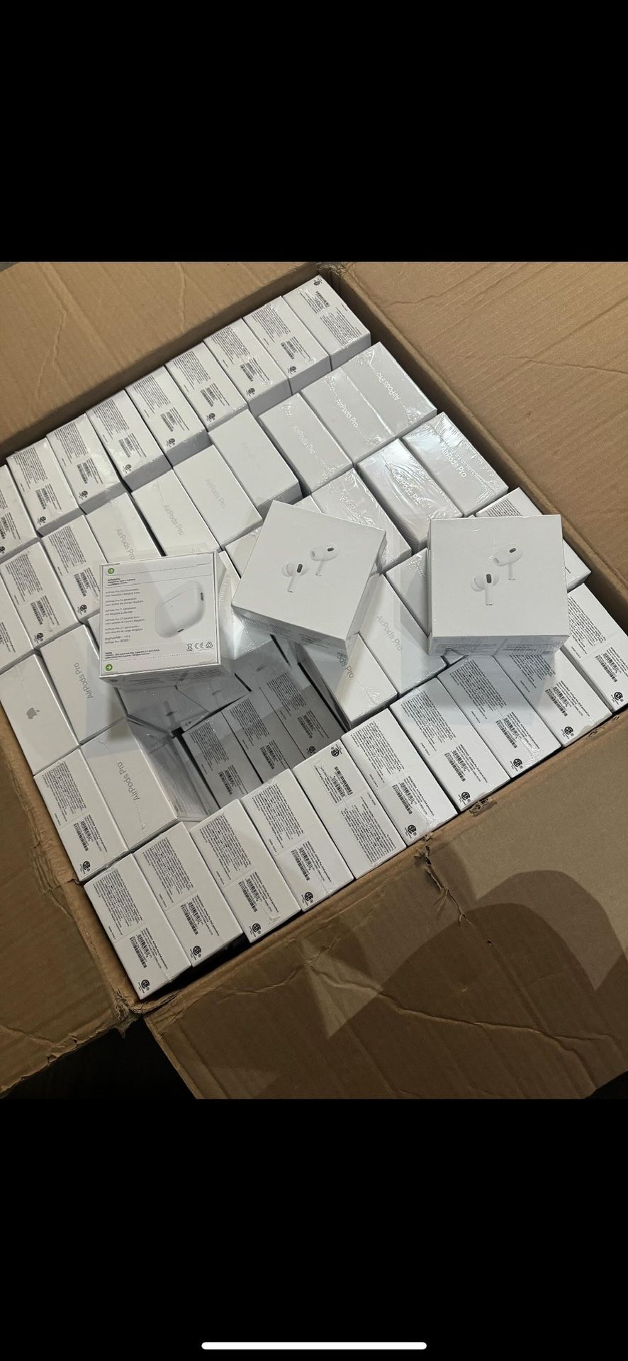 AirPods Pro (2nd Generation) with MagSafe Case (USB-C)