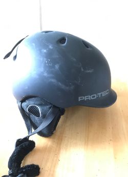 Small protech helmet