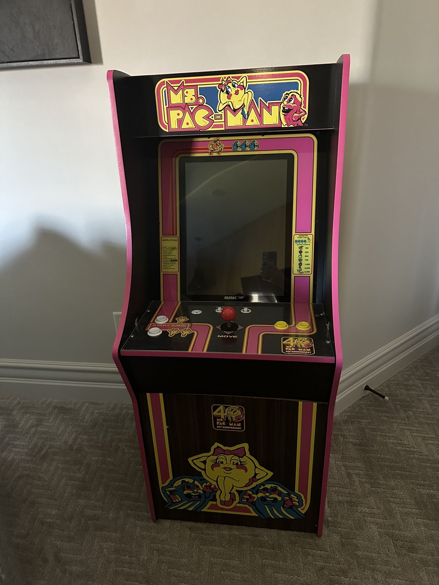Ms PAC MAN Arcade Game