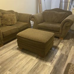 Couch  Oversized  Chair  And Ottoman 