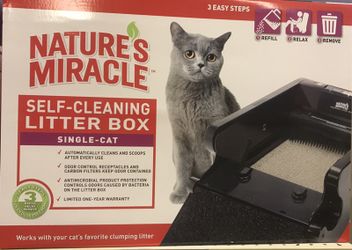 Self cleaning litter box