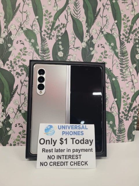 In Box Samsung Galaxy Z Fold Unlocked Like New Condition No