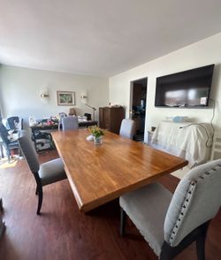 Dining table set - free delivery and assembly 🚚