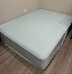 Zinus 12” Hybrid Mattress - FULL SIZE