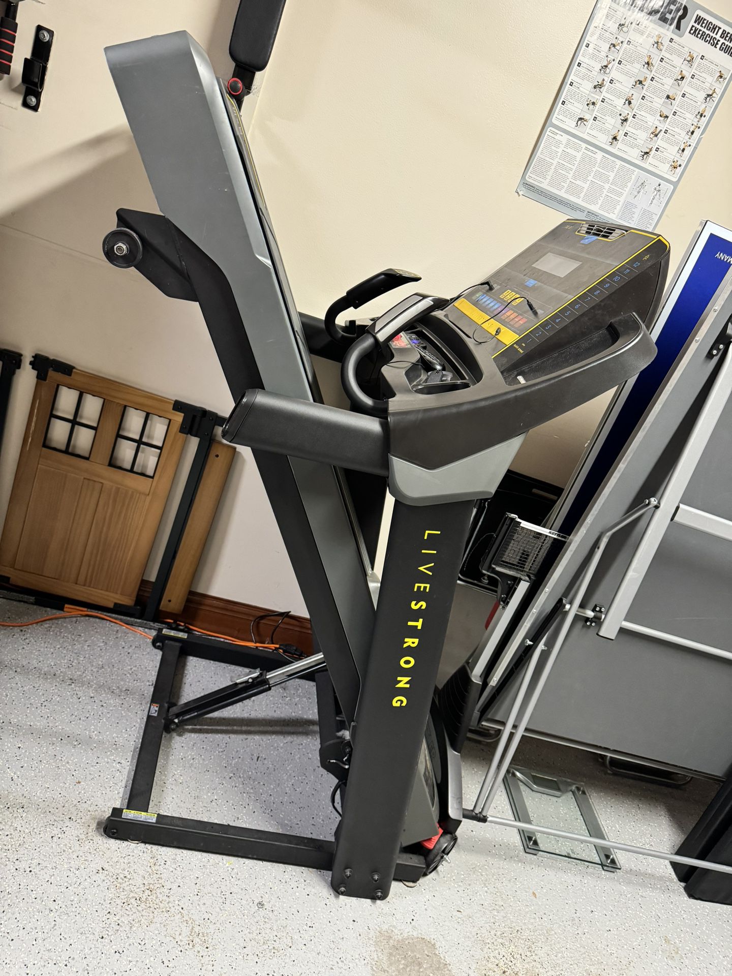Livestrong Treadmill In Good Condition, Built-in Speaker And Fan