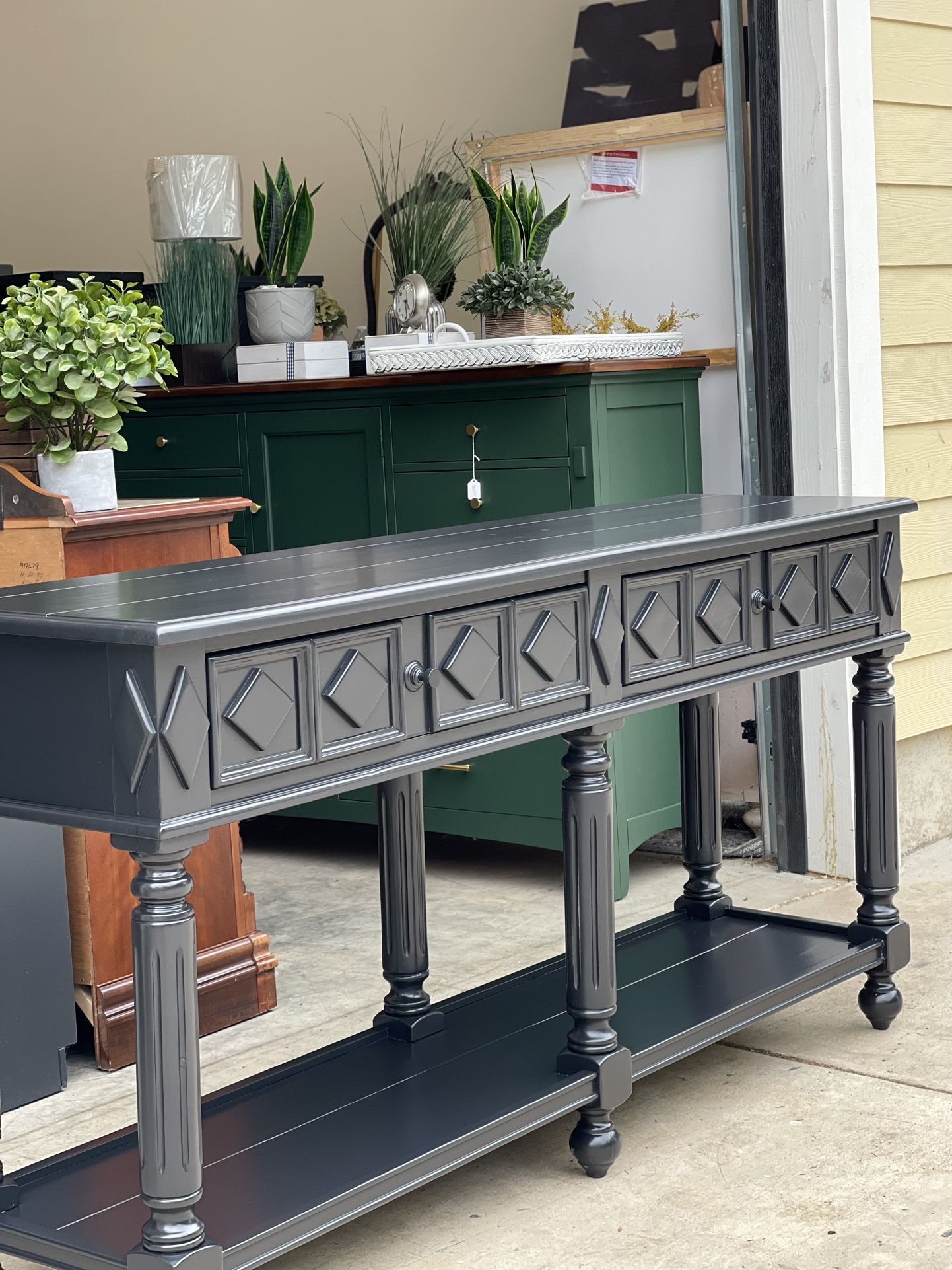 Beautiful Sofa Table, Entryway Table, Buffet, Tv Stand