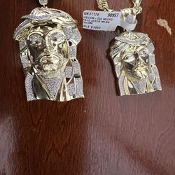 10k Gold REAL DIAMOND Jesus Head Pendant For A Good Price!!