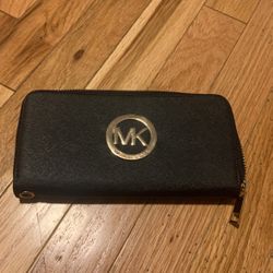 Michael Kors black wallet
