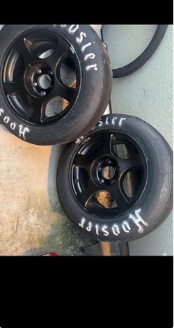 Hoosier 26x9.50 Tire and wheel