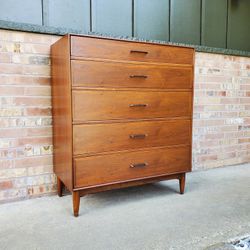 Mid Century Modern Walnut 5 Drawer Highboy Dresser Vintage 