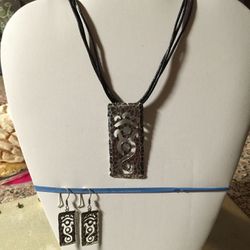 Valentine’s Day’s Beautiful Set Necklace And Earrings .925 Silver Hand Crafted  With Leather Lace