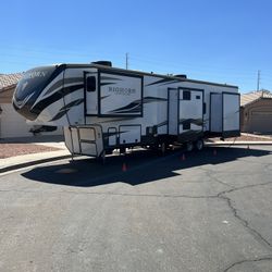 2021 Heartland Bighorn Traveler 37DB