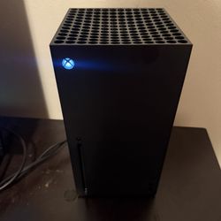 1TB Xbox Series X (used twice so brand new)