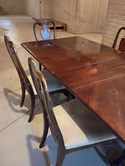 6-Piece Solid Wood Dining Set - Great Condition!