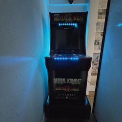 Arcade 1up Mortal Kombat Very Rare Sold Out Everywhere 