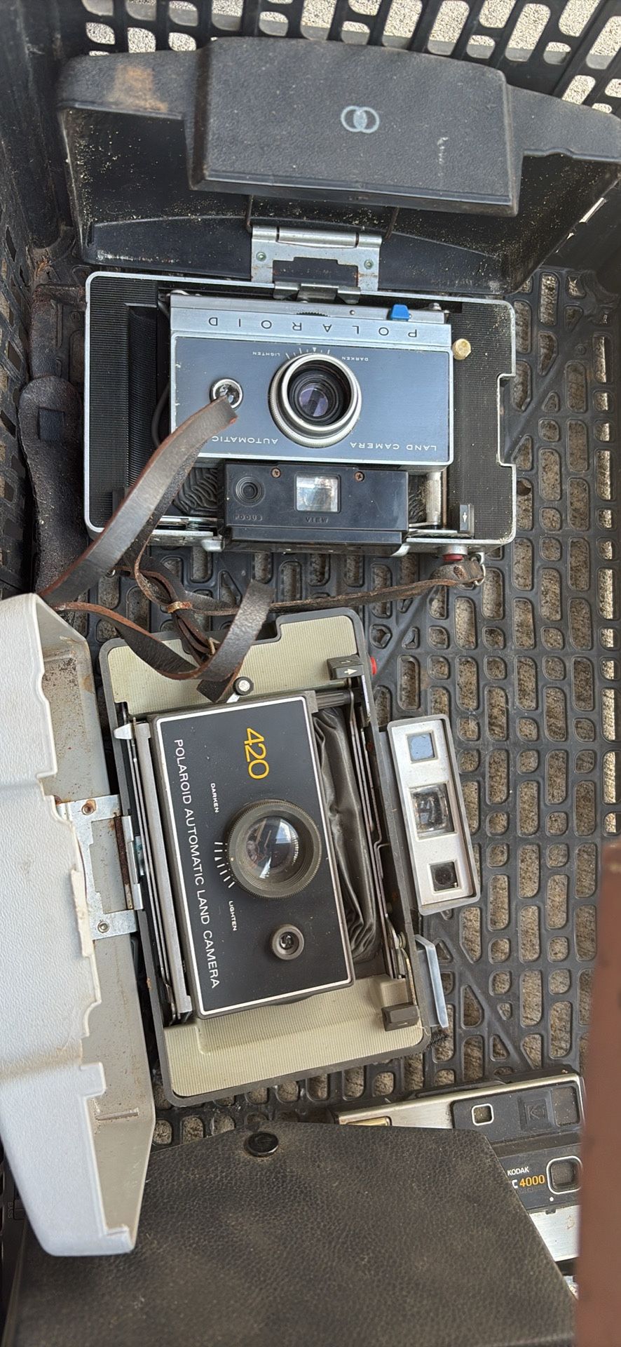 6 Vintage Polaroid Cameras