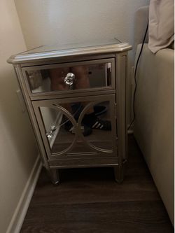 TWO NIGHTSTANDS AND DRESSER