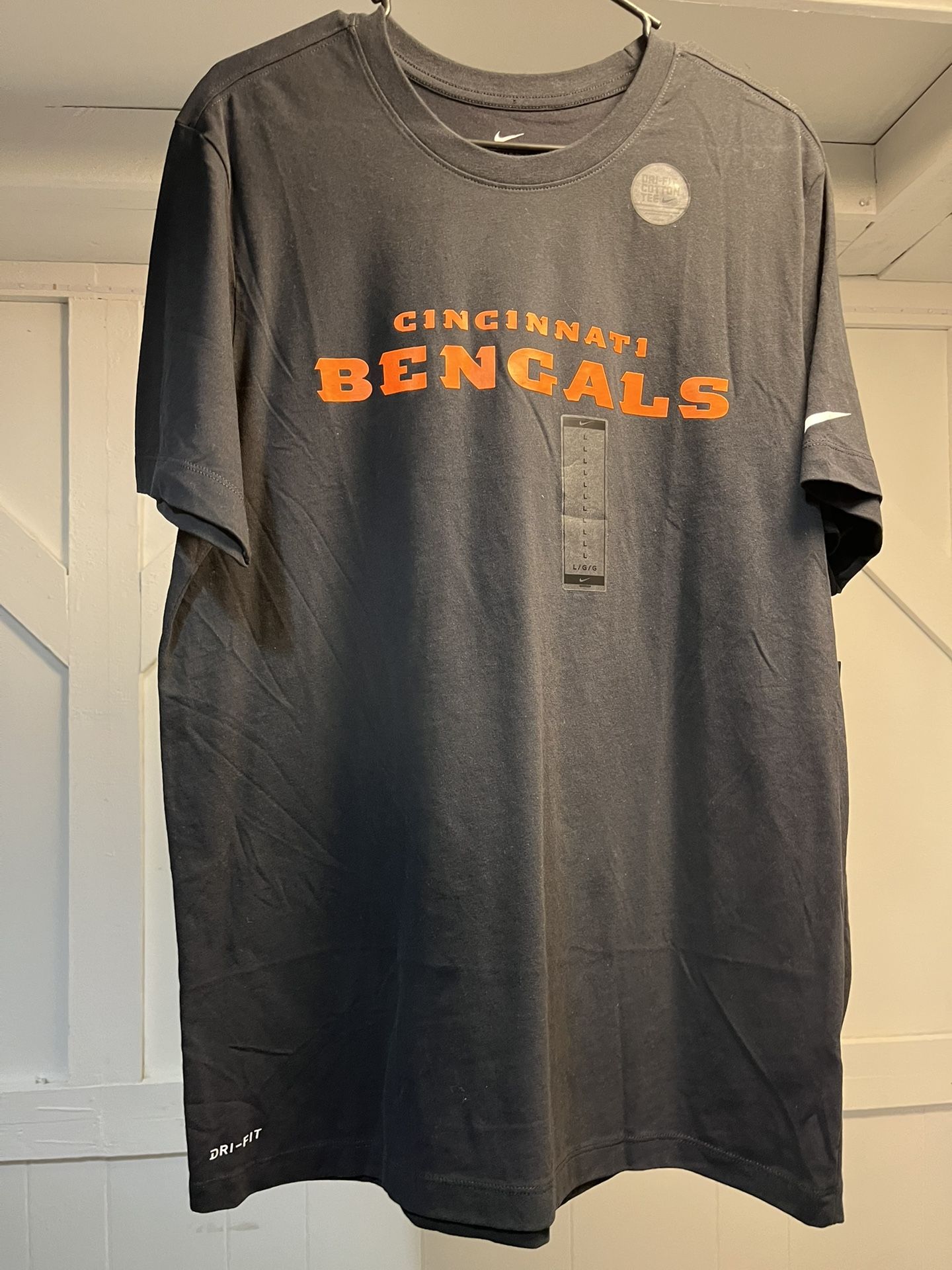 Cincinnati Bengals Men’s L T-shirt New