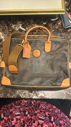Bric’s Brown Leather Travel Bag 15 1/2” W x 12” H x 2” D