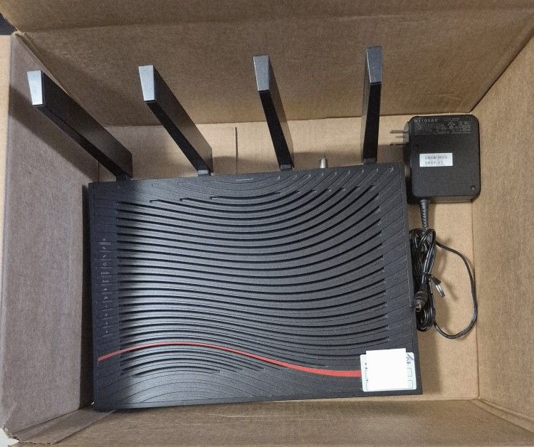 Netgear Cable Modem Wifi Router Combo C7800