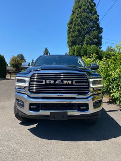2019 Ram 3500 6.7d megacab laramie