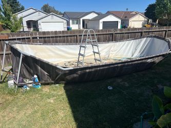 Above ground pool