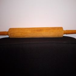 KITCHEN WOODEN ROLLING PIN
