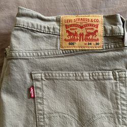 NEW Levi’s.