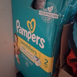Pampers 