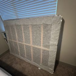 Box Spring- Queen