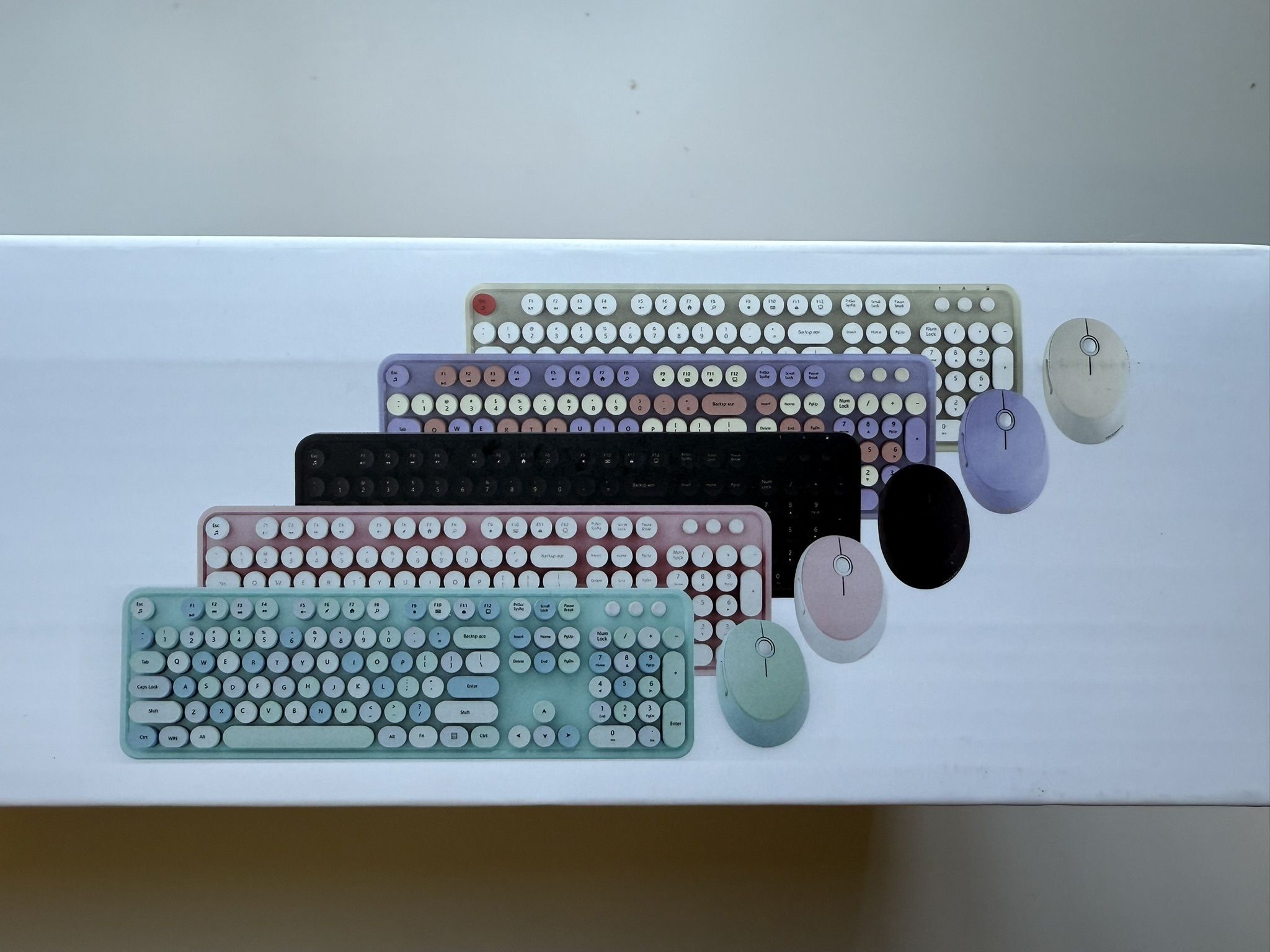 Wireless Keyboard and Mouse Combo - Retro Green