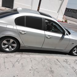 2006 BMW 525i