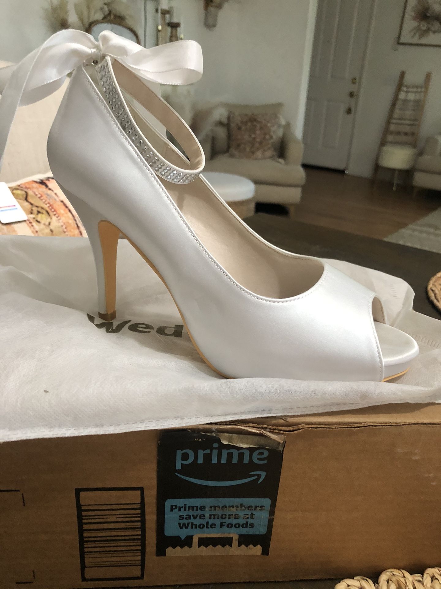 Wedding Heels Size 10 New 