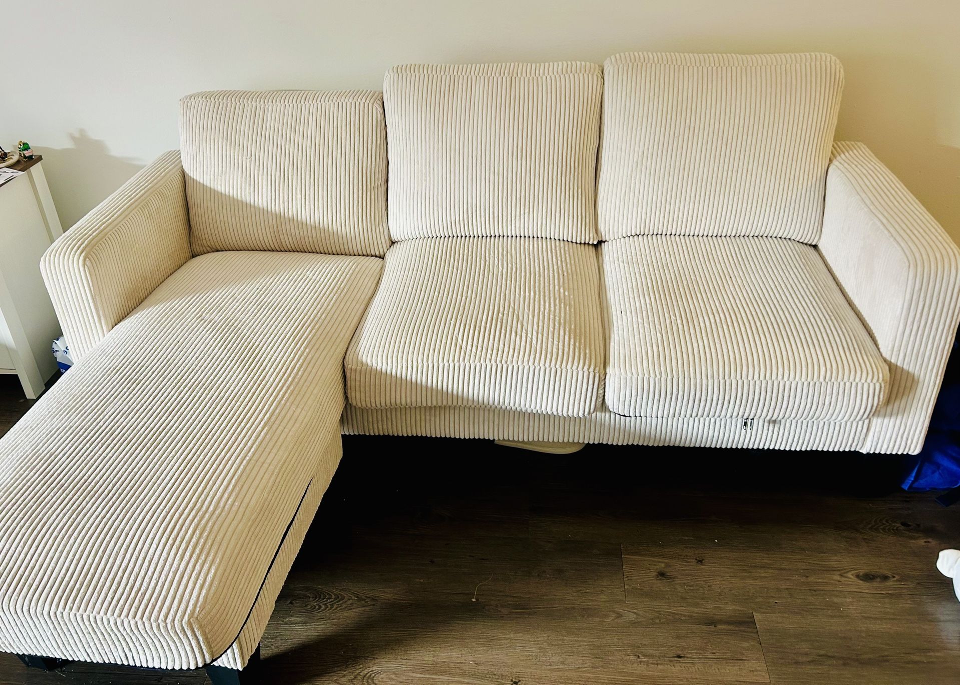 Bedroom Set For Sale 