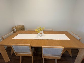 Wood Dining Table with 6 Chairs
