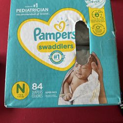 NEW SEALED Pampers Swaddlers Newborn