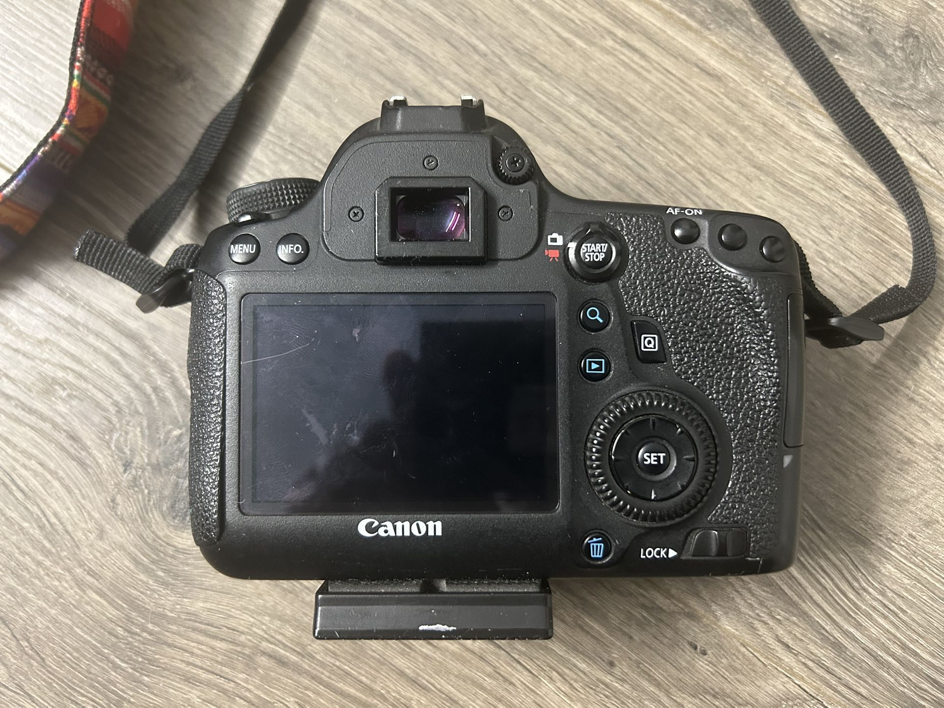 Canon EOS 6D. Body Only