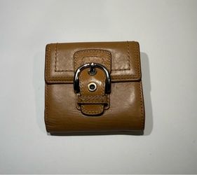 Coach Vintage Soho Leather Buckle Wallet Tan Leather Brown Billfold Card Slots