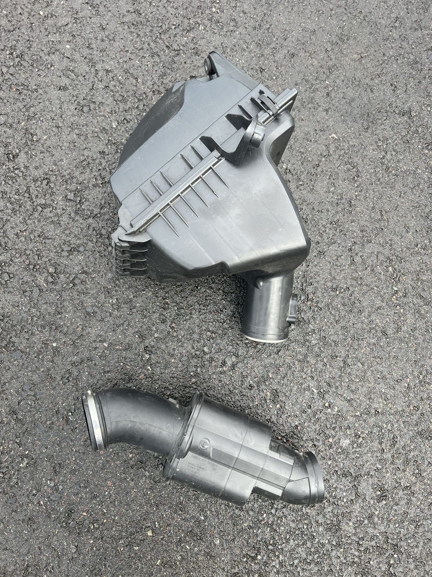 2012-2016 BMW F10 528i N20 4-Cylinder Air Filter Housing Intake OEM - 2 Pieces