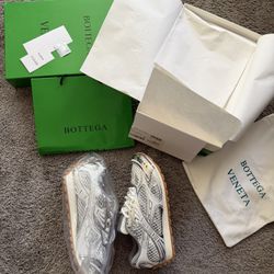 bottega veneta orbit sneakers Size 44