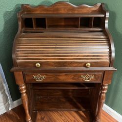 Accordion Desk. Antique Style 