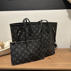 LV Tote And Wristlet 