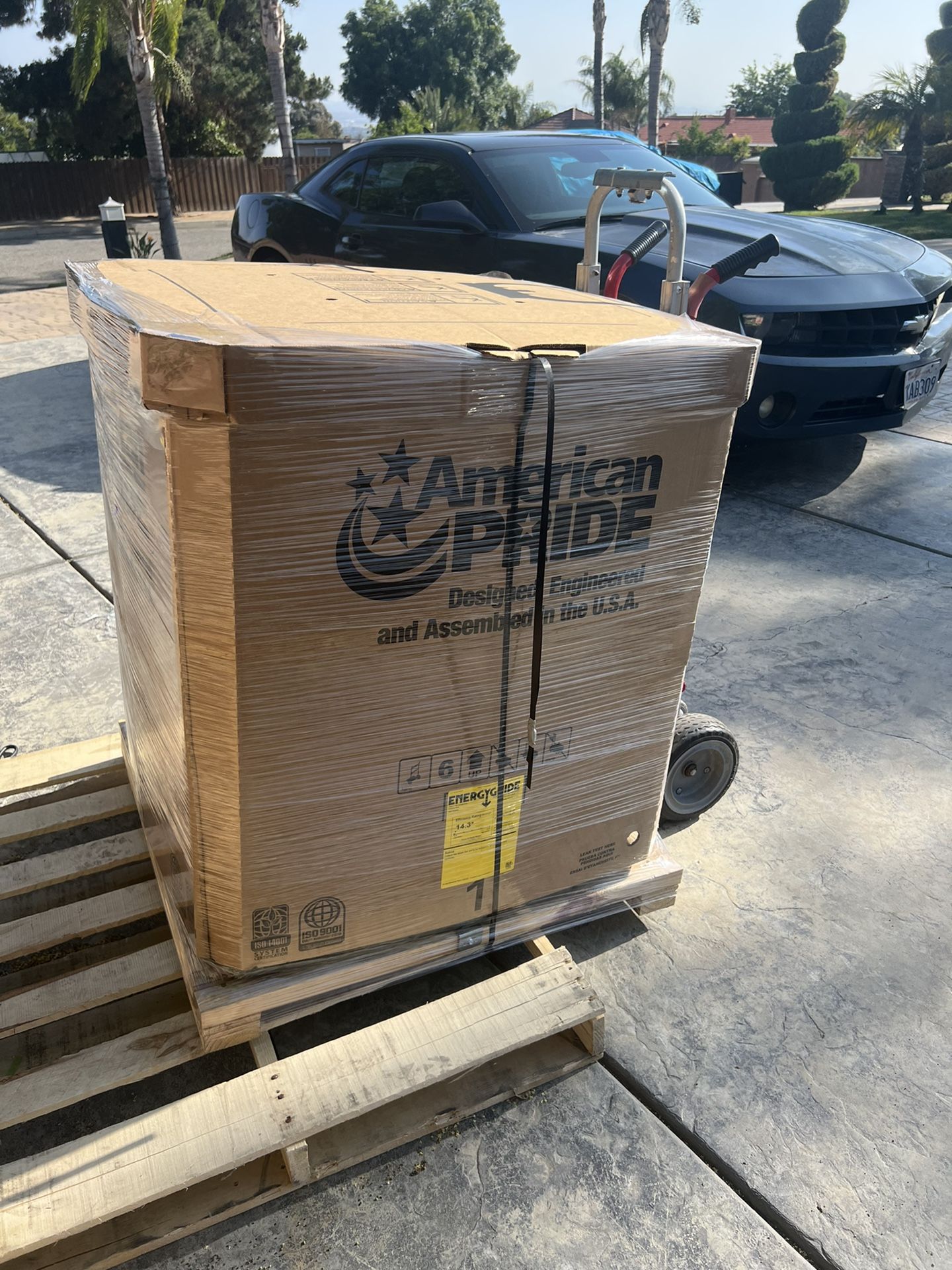 Goodman 3 Ton Condenser / 15.2 Seer 2