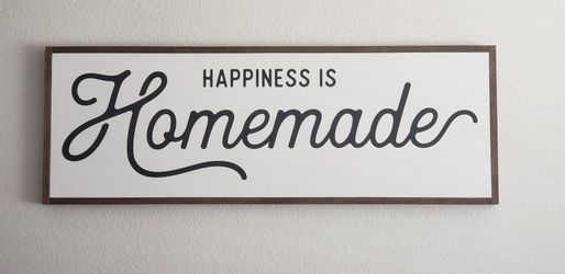 Handmade Farmhouse Family Sign Wall Decor
