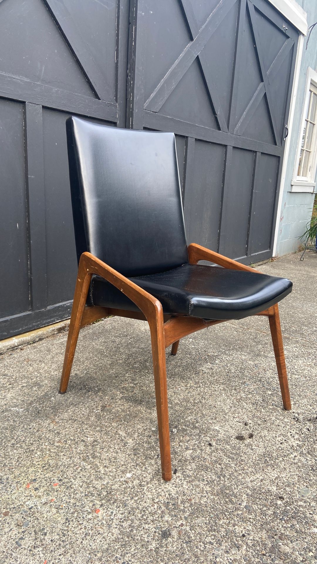 6 True MCM Dining Room Chairs