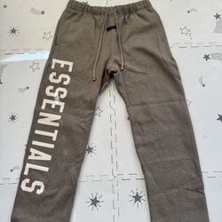 Essentials Fleece Sweatpant in Dark Oarmeal