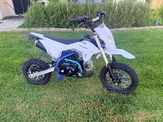 110cc 4 stroke fully automatic electric start dirt bike (GAS )