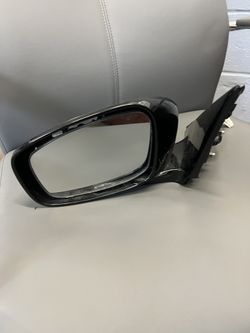 G 37 Driver side mirror