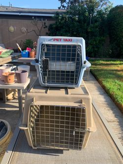 Pet carriers